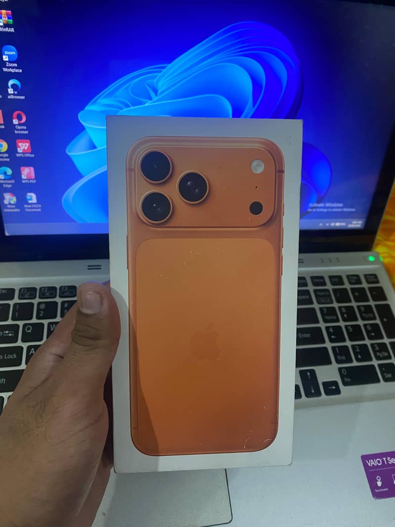 Apple iPhone 17 Pro Max 0