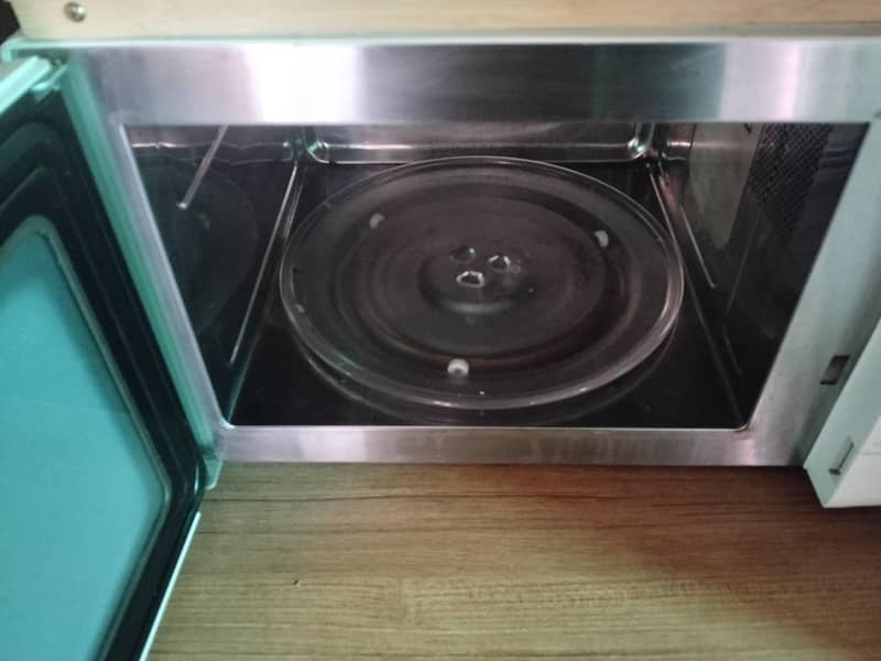 micro oven 1