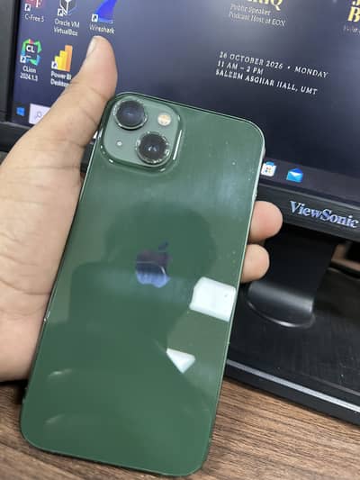 Apple iPhone 13