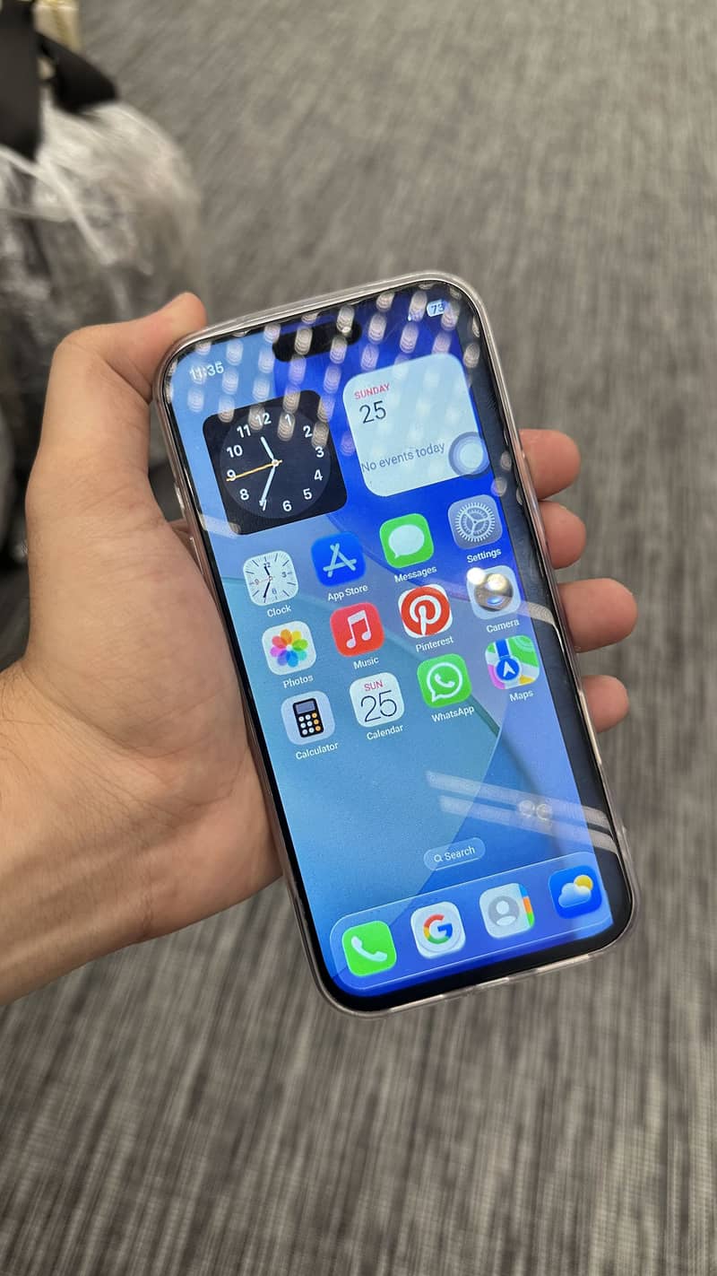 Apple iPhone 17 Pro Max 9