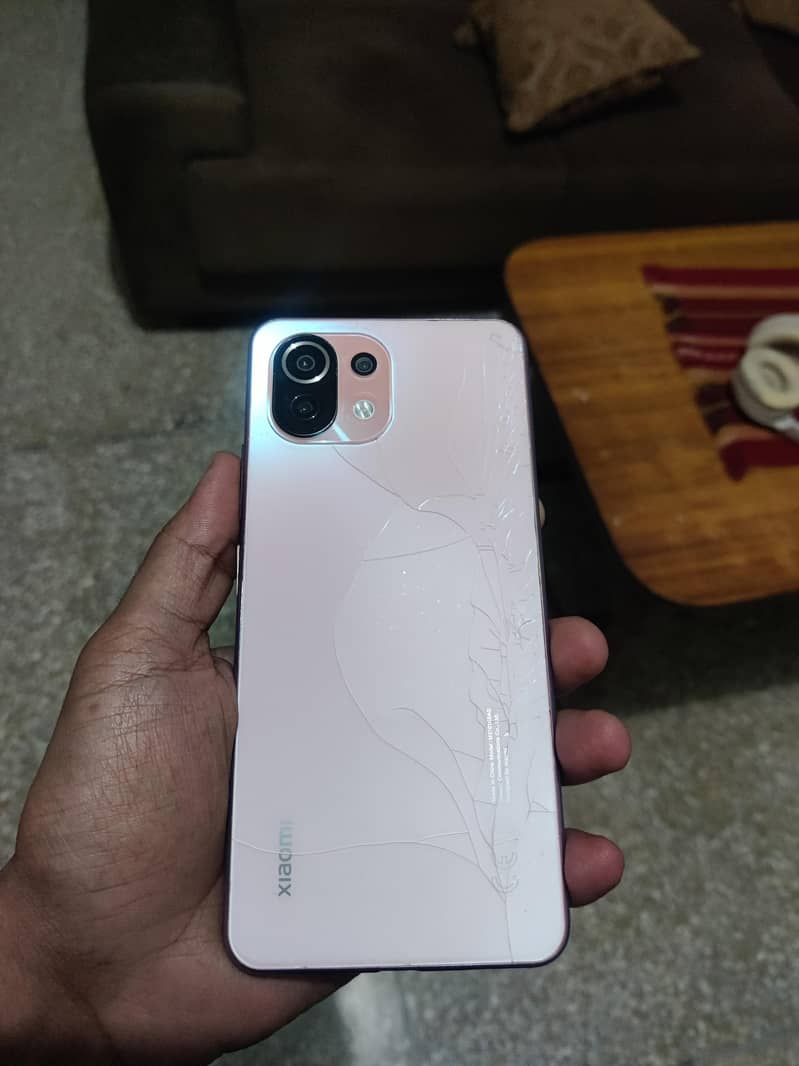 Xiaomi Mi 11 lite 1