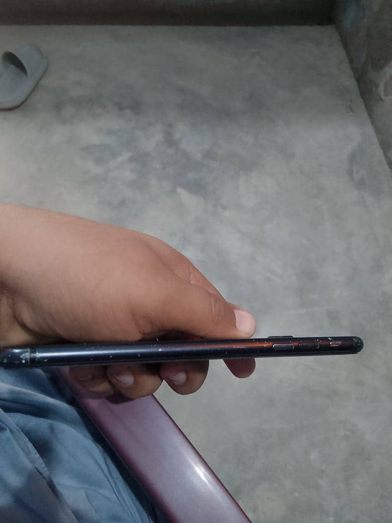 Apple iPhone 7 Plus 3