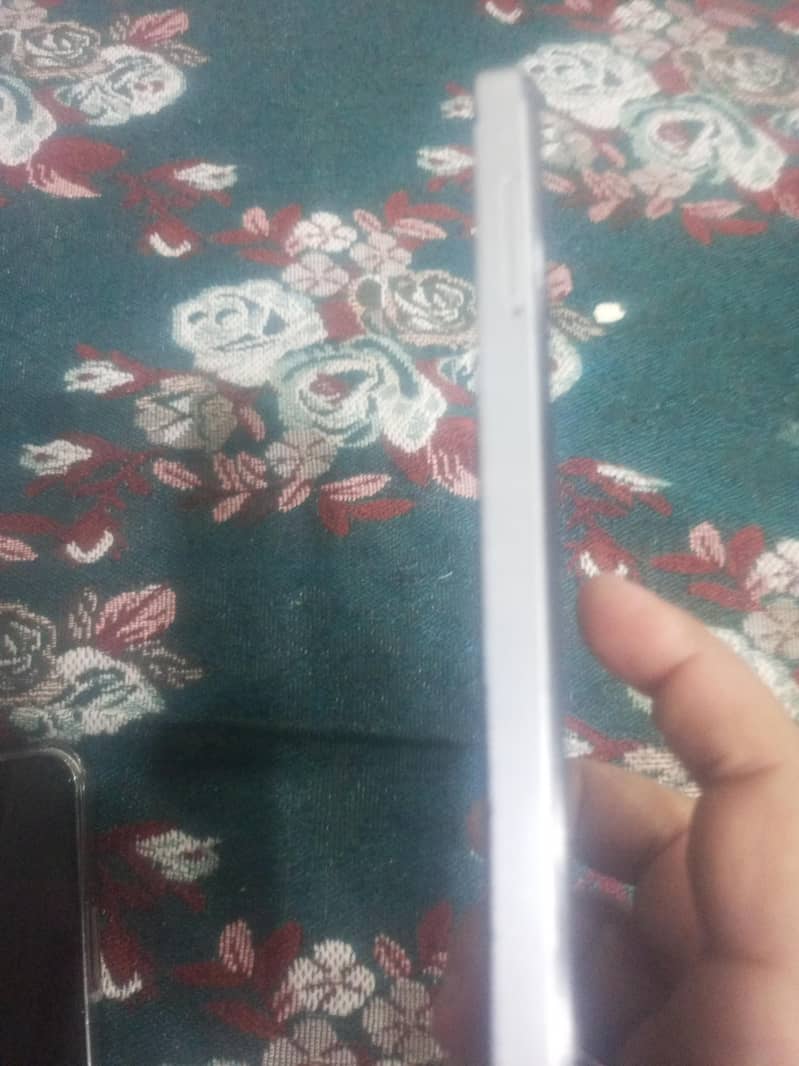Tecno Spark 10 0