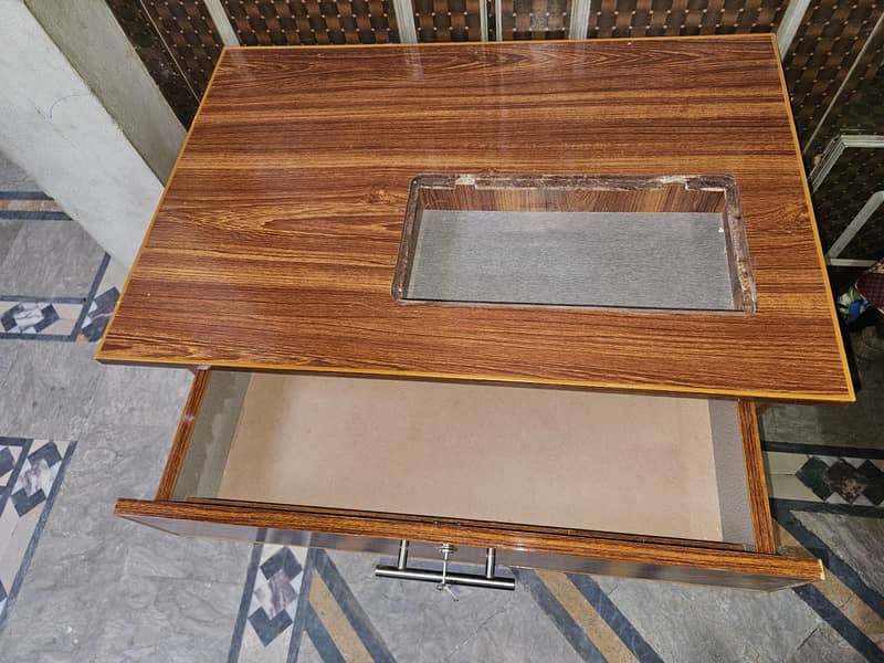 Silai machine Table 2