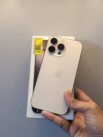Apple iPhone 16 Pro Max