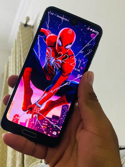 Sharp Aquos R2