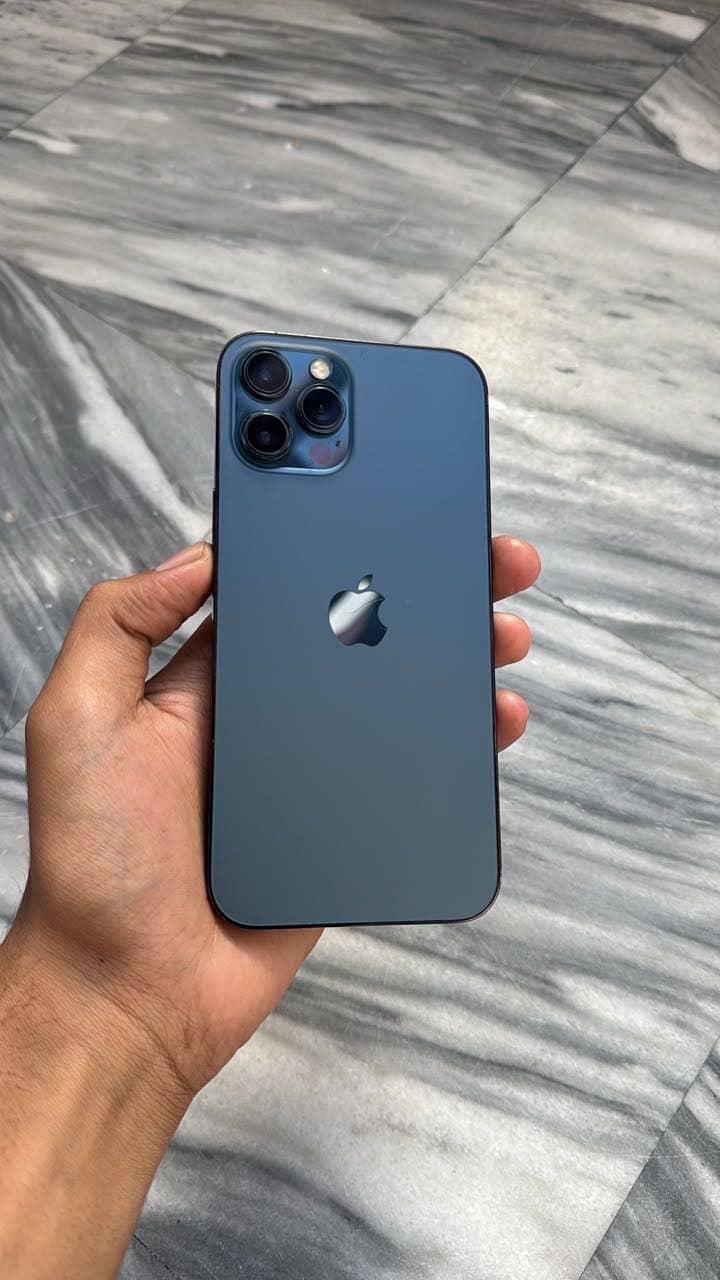 Apple iPhone 12 Pro Max 2