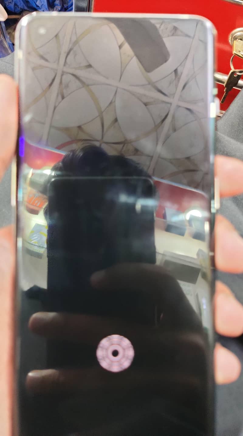 One Plus 10 Pro 6