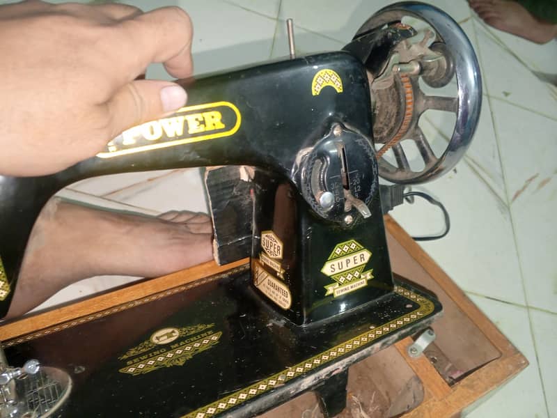 sewing machine 0