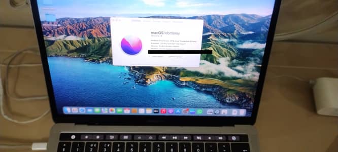 MacBook Pro 13 2016 Core i7 16GB RAM 1TB SSD Touch Bar