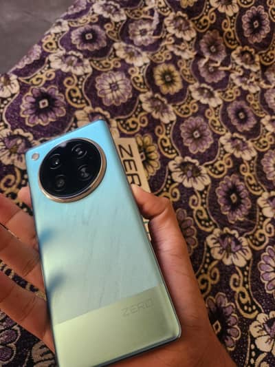 Infinix Zero 40
