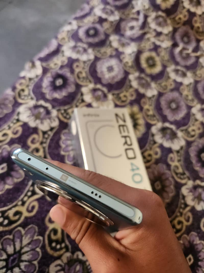 Infinix Zero 40 3
