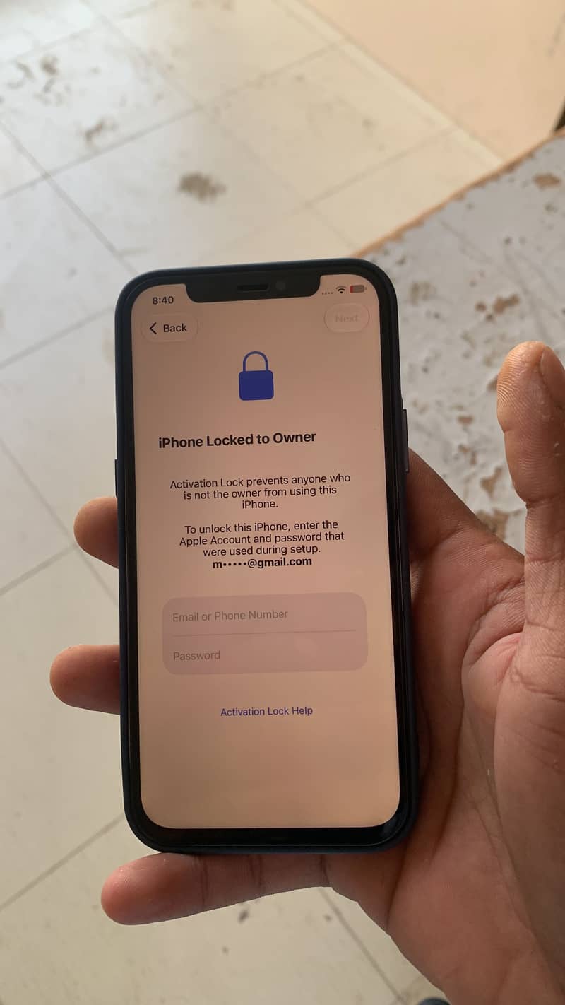 Apple iPhone 12 3