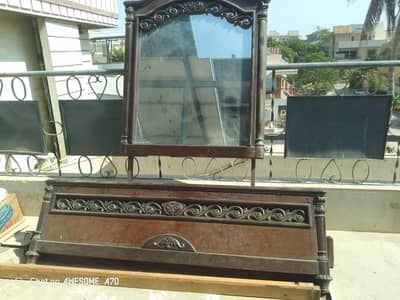 Bed Set With Dressing Table With Mattresses