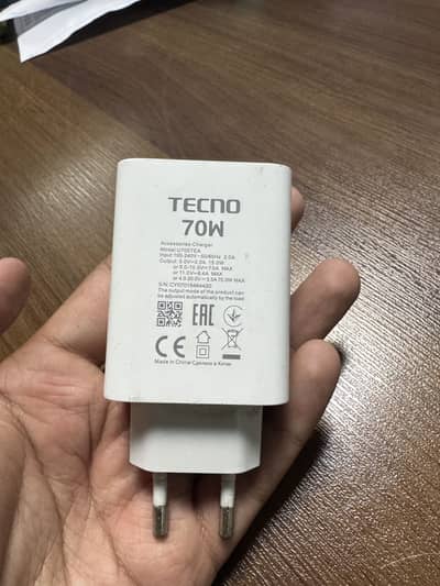 Techno camon 30 ( 70W original charger )