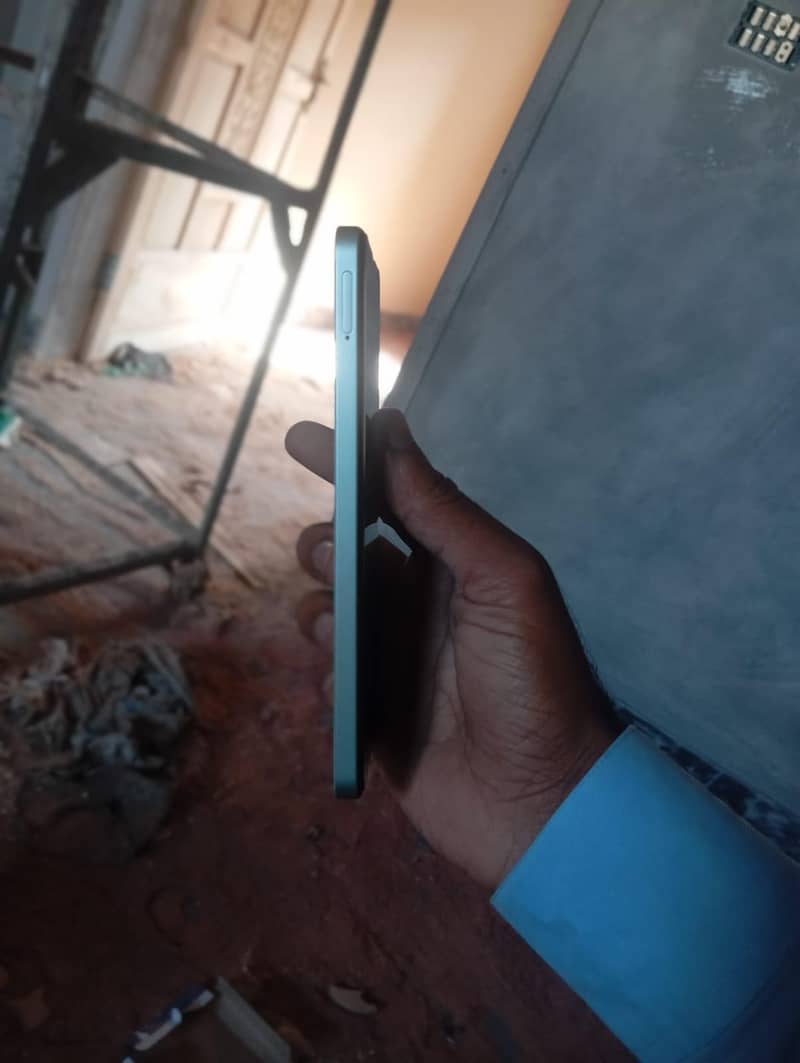 Realme Note 60x 2