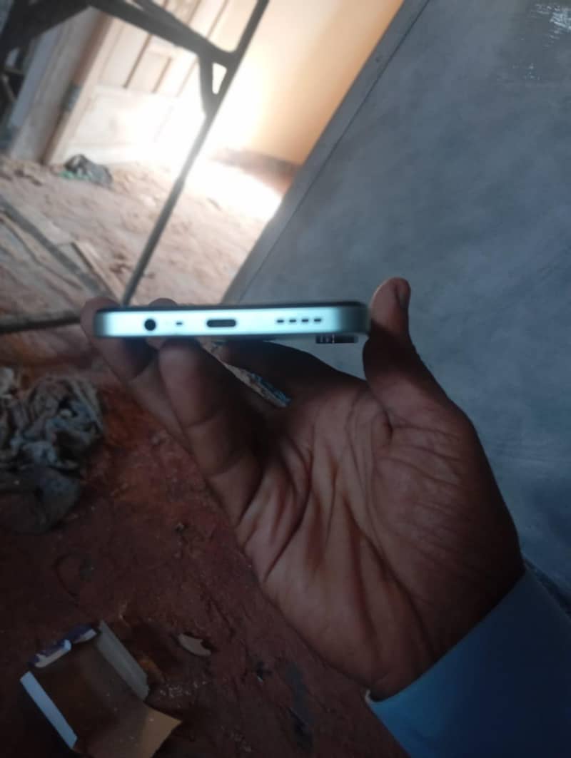 Realme Note 60x 3