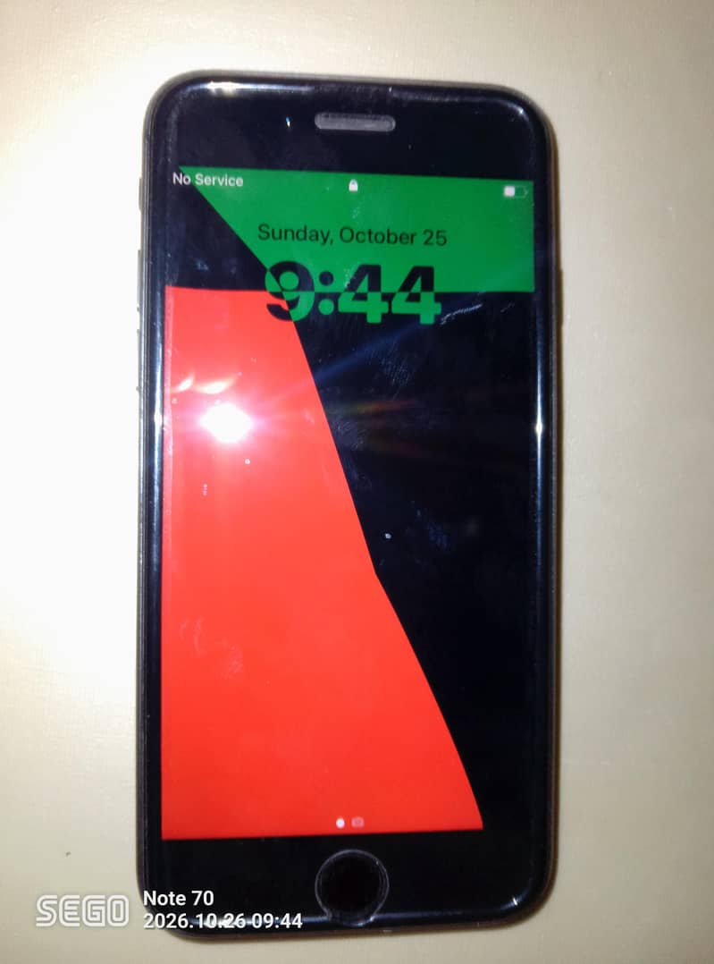 Apple iPhone 8 5