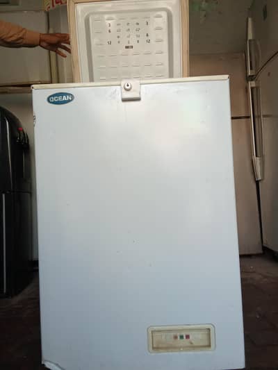 Farhan cooling centre deep freezer for sale rabta number 03000832807