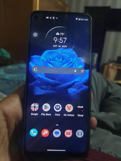 Motorola One 5G UW