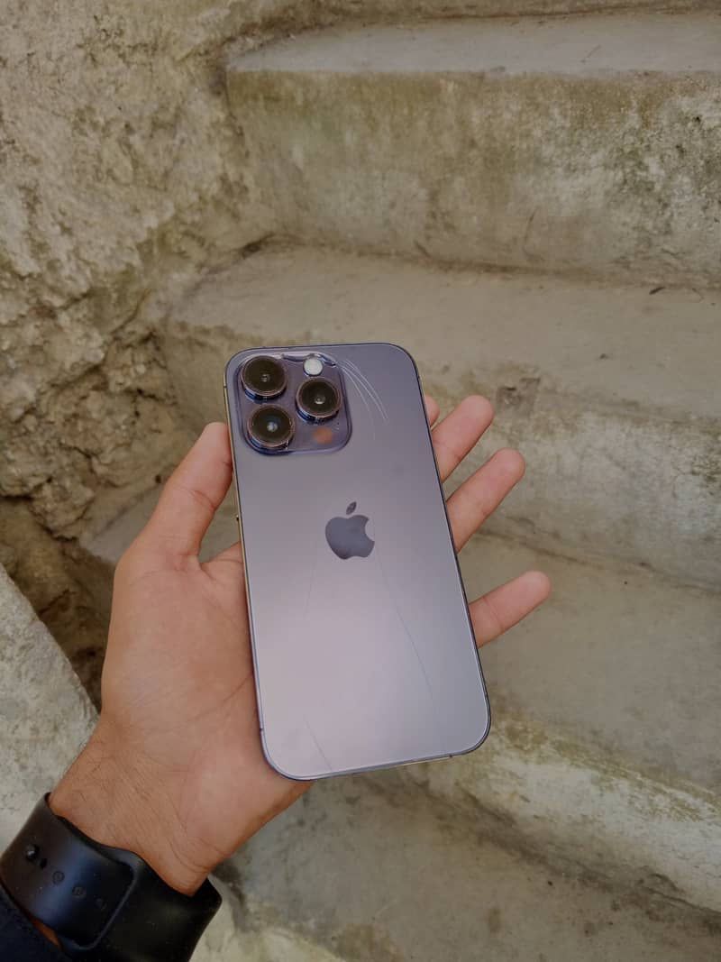 Apple iPhone 14 Pro 6