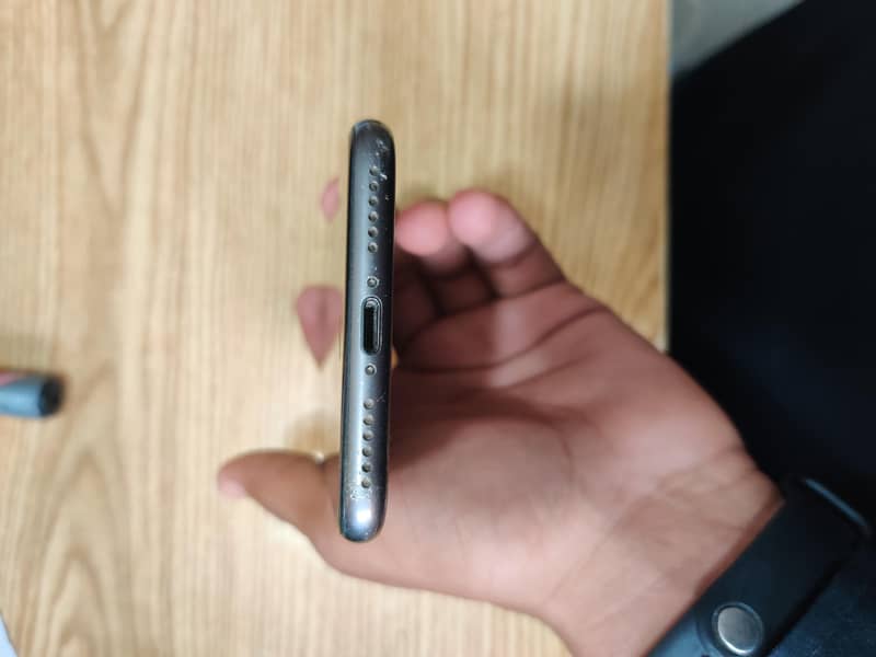 iphone 8 3