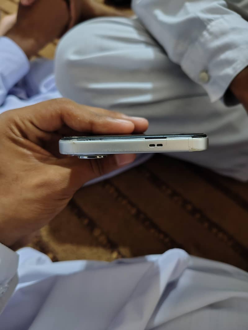 Infinix Hot 60i 2