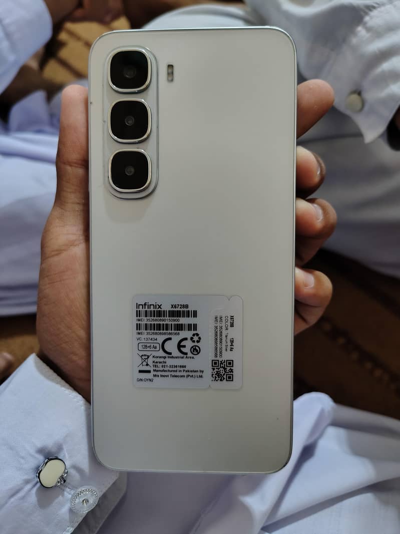 Infinix Hot 60i 5