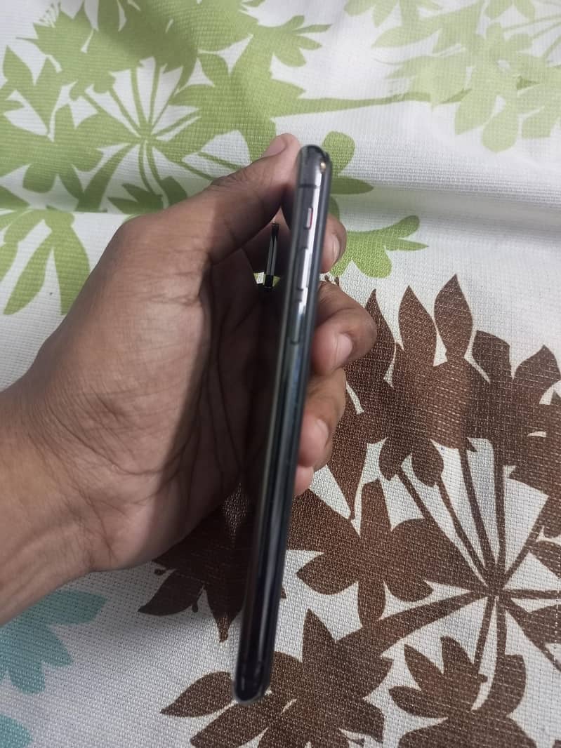 Apple iPhone XS 2