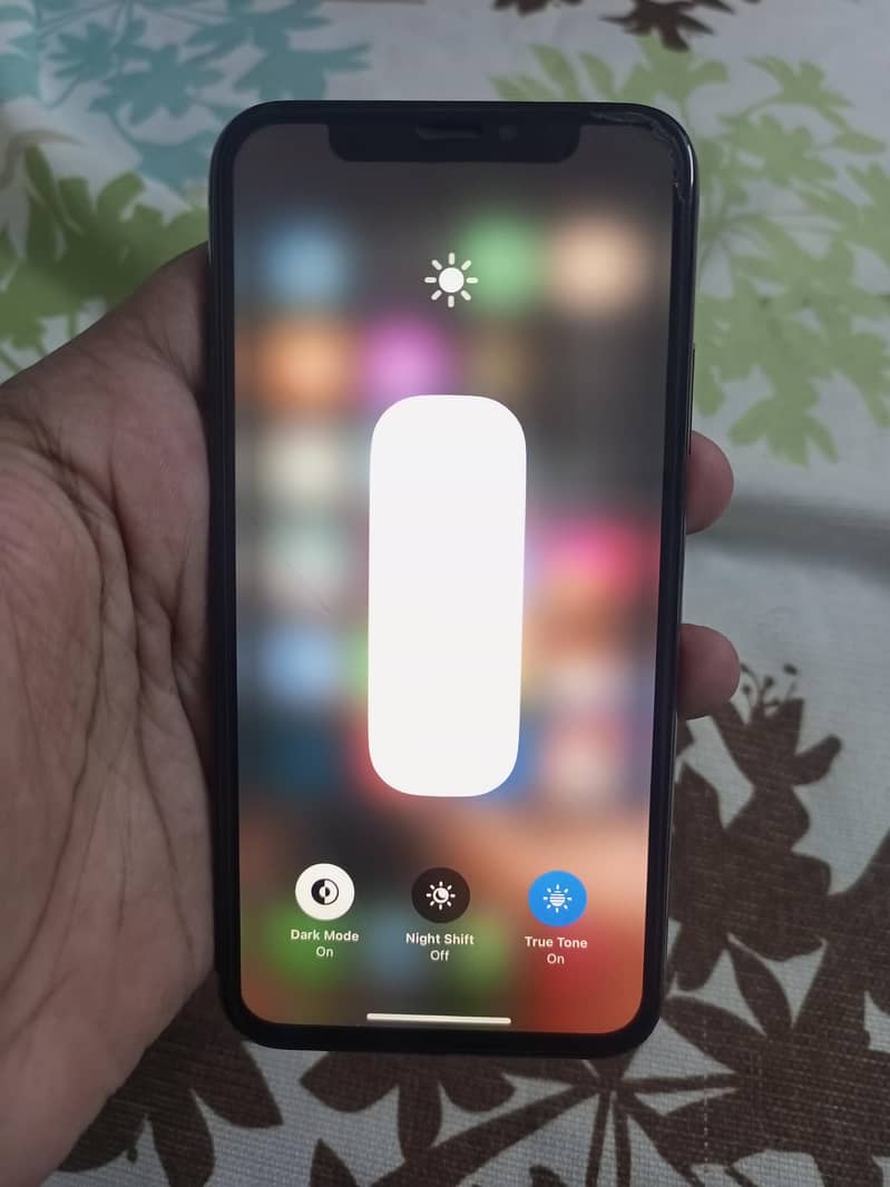 Apple iPhone XS 6