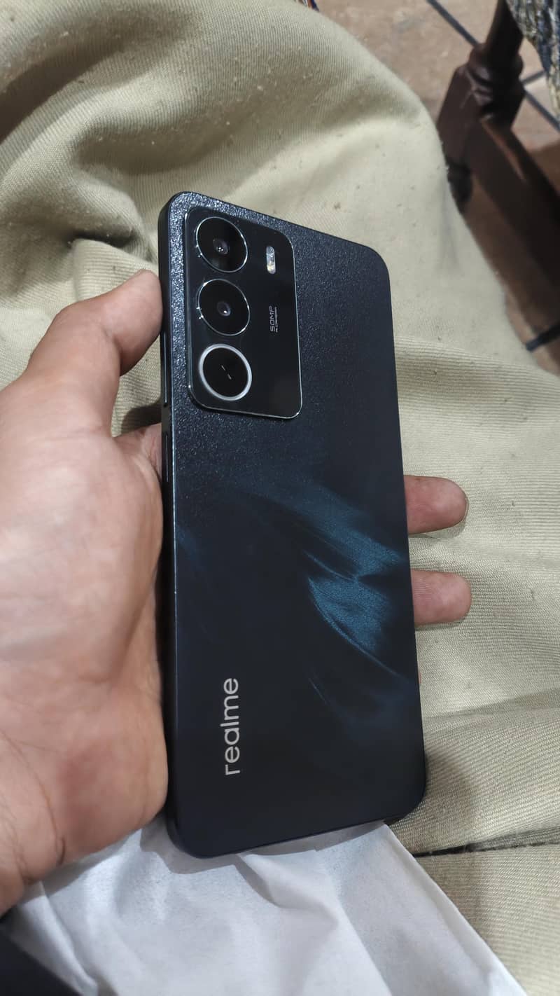 Realme C71 1