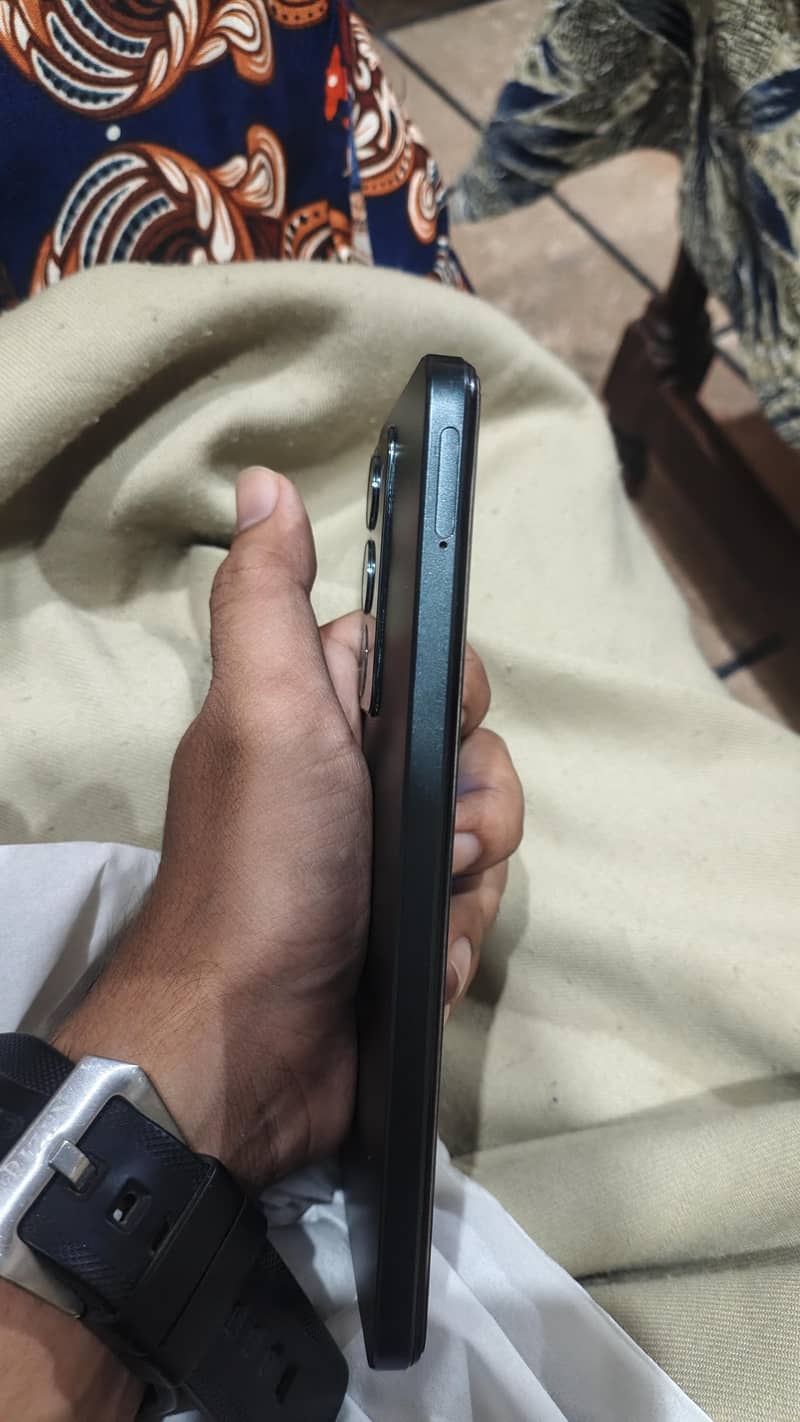 Realme C71 4
