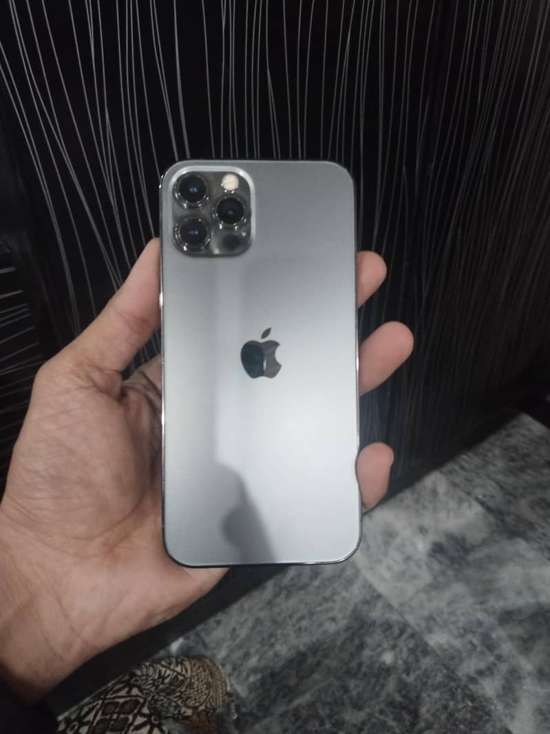 Apple iPhone 12 Pro 0
