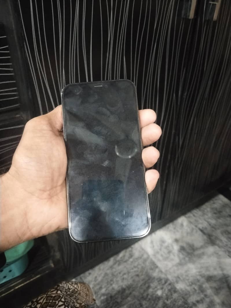 Apple iPhone 12 Pro 1