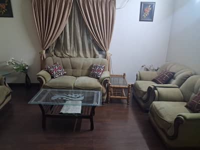 200 Square Yards House In Karachi Is Available For sale
