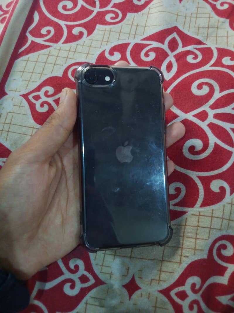Apple iPhone SE 0