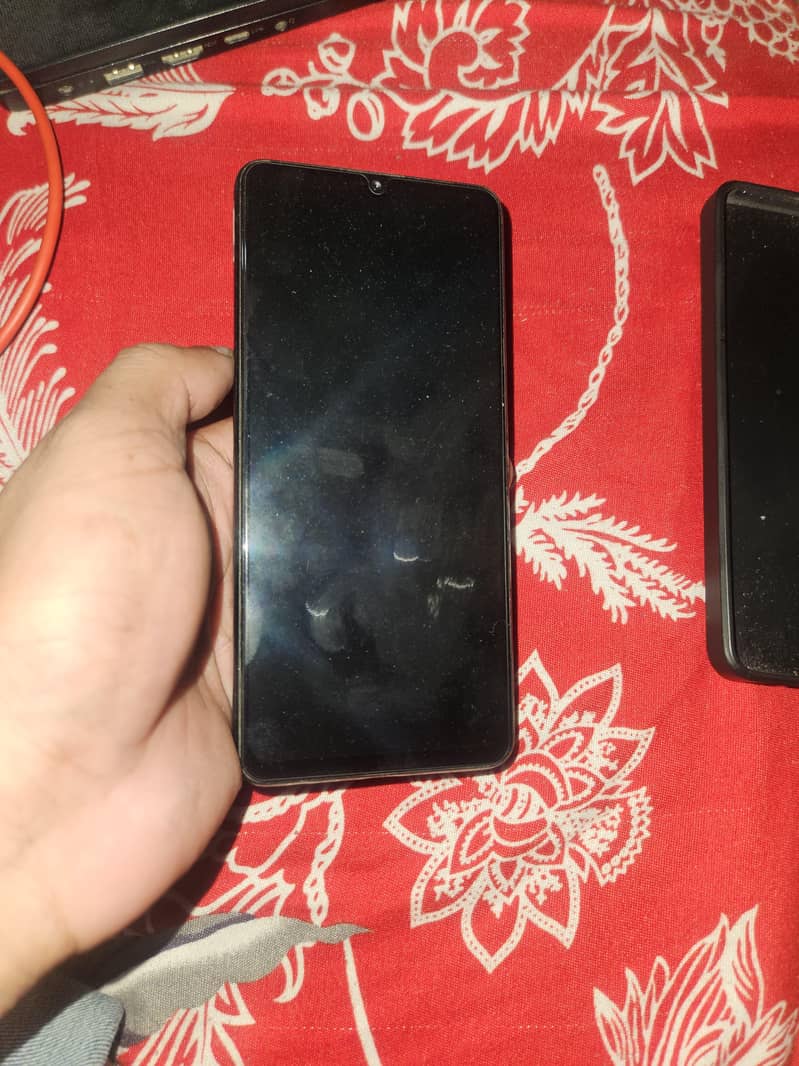 Samsung Mobile A32 1