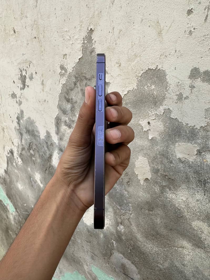 Apple iPhone 14 Pro Max 2