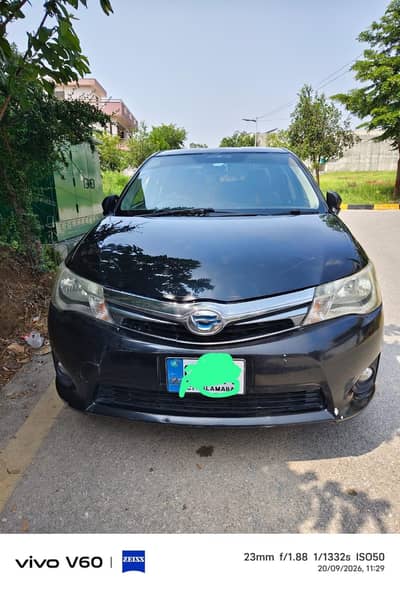 Toyota Corolla Axio 2014