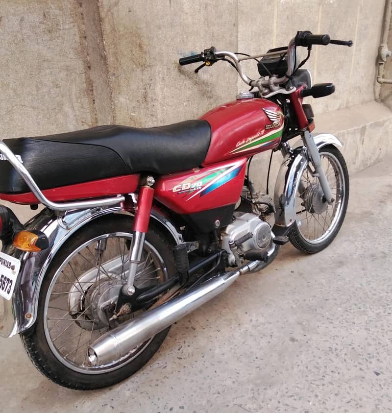 Honda CD70cc Model 2016 3