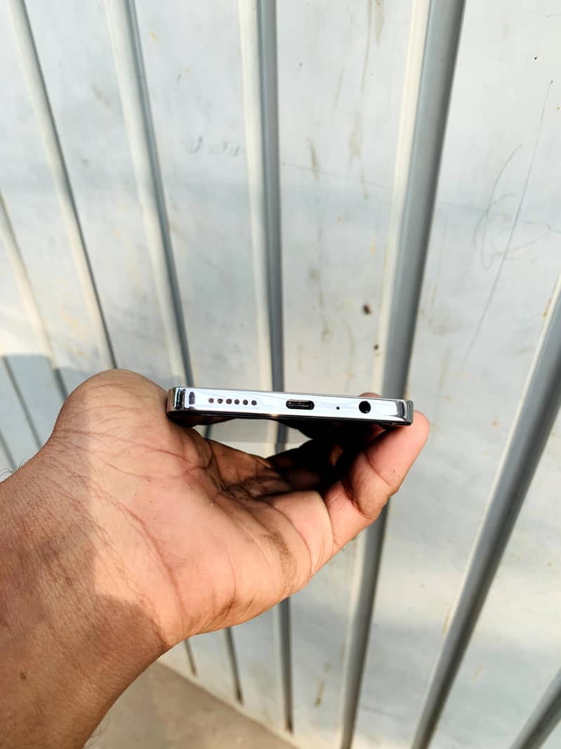 Tecno CAMON 20 4