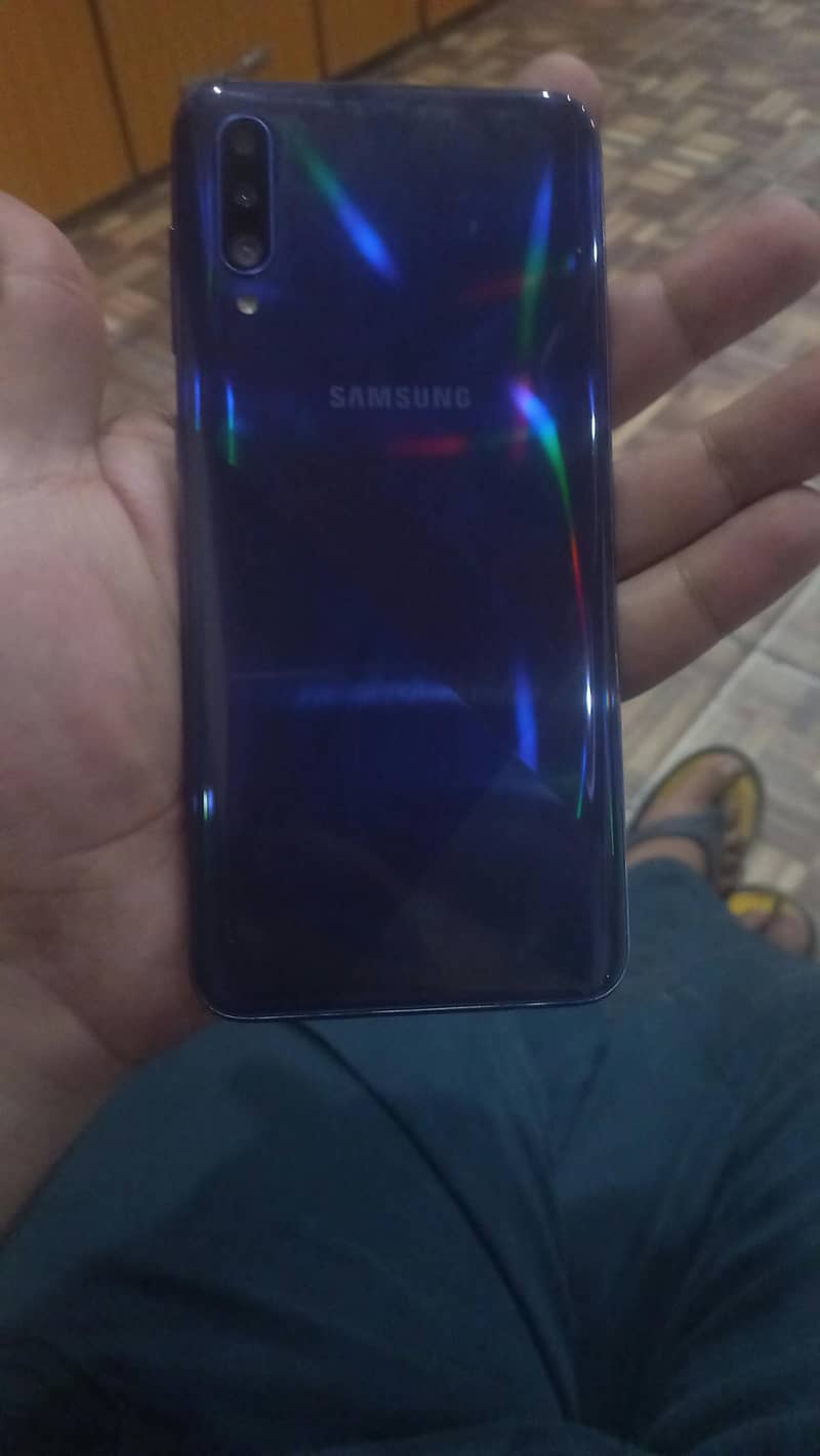 Samsung Mobile A30s 1