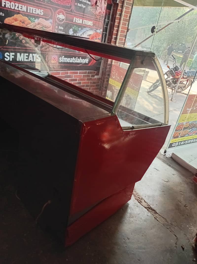 Meat display chiller 1