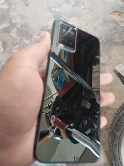 Vivo Y33s