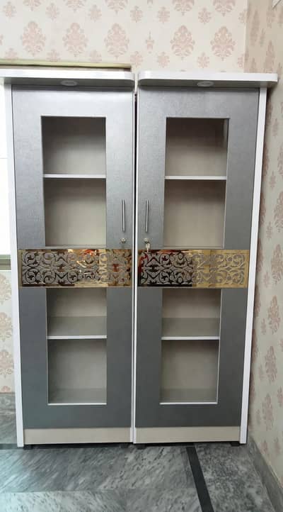 3 Pcs Modern Divider Set - Can use Seperately or Attached.