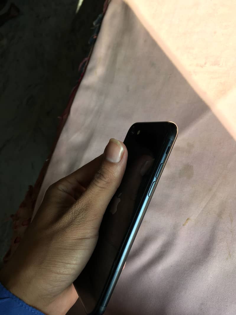 Apple iPhone SE 2022 PTA 5