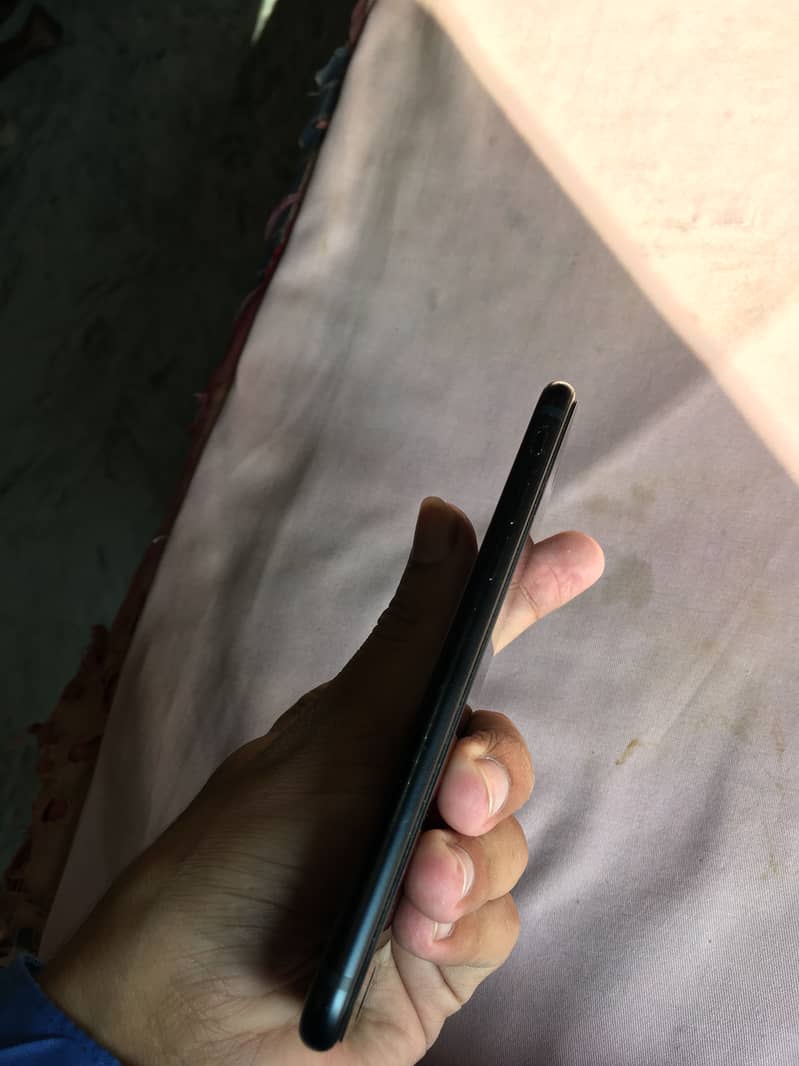 Apple iPhone SE 2022 PTA 14