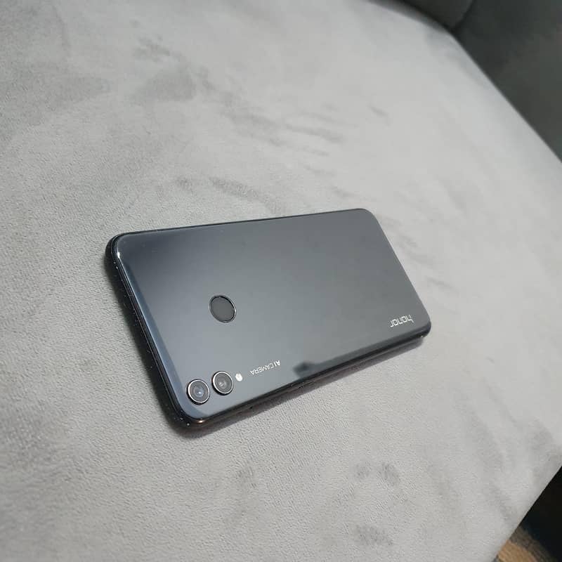 Honor 8X 6