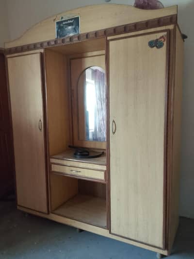 wardrobe for clothes
