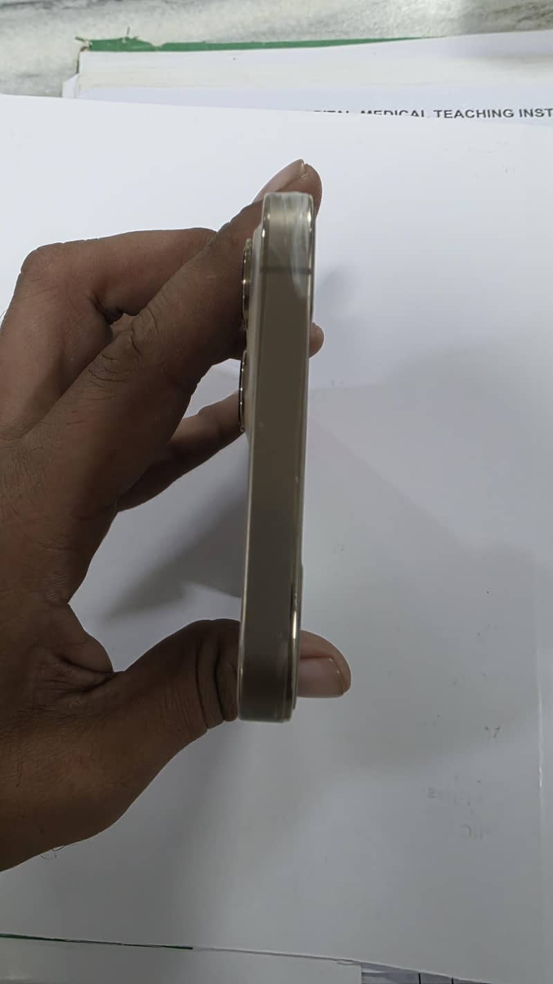 Apple iPhone 12 Pro Max 2
